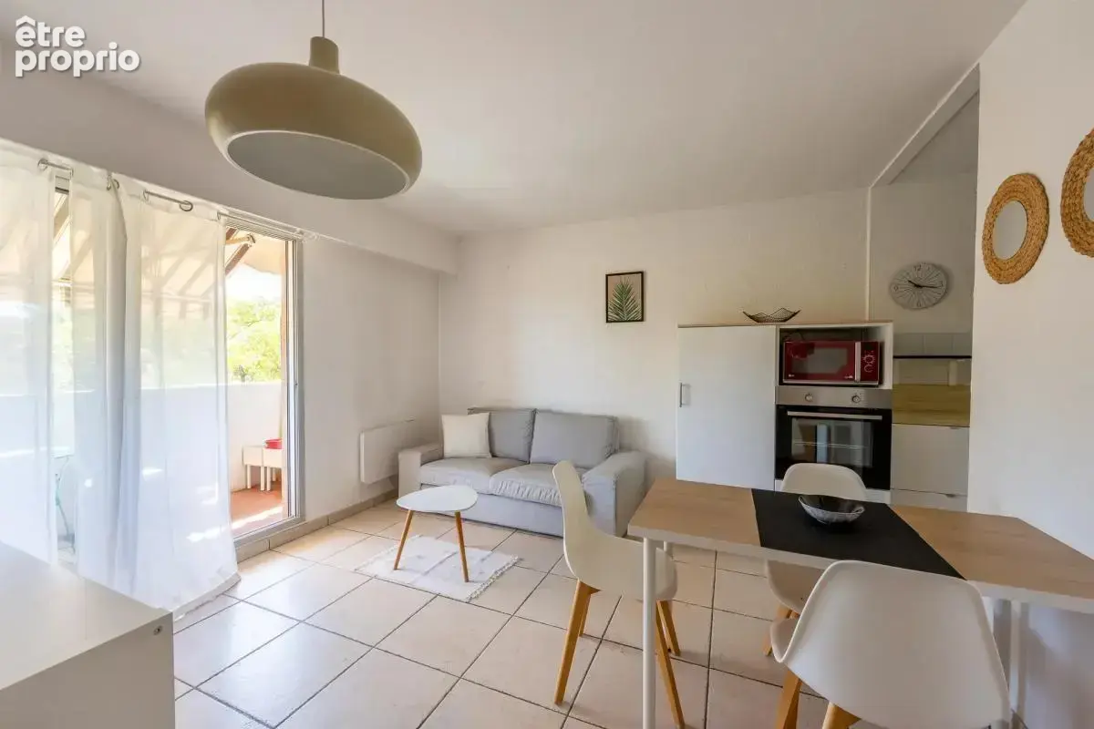 Studio de 32 m² situé à Hyères - photo 2