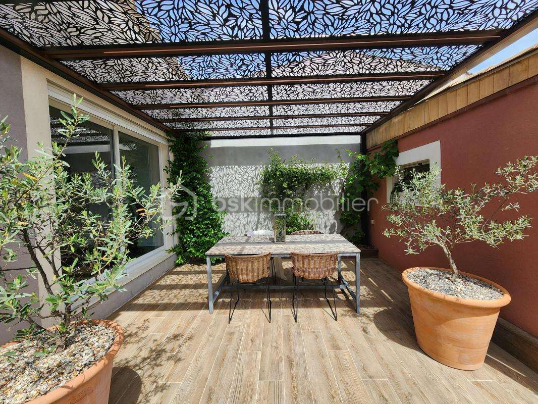 Local commercial + logement de fonction - photo 16