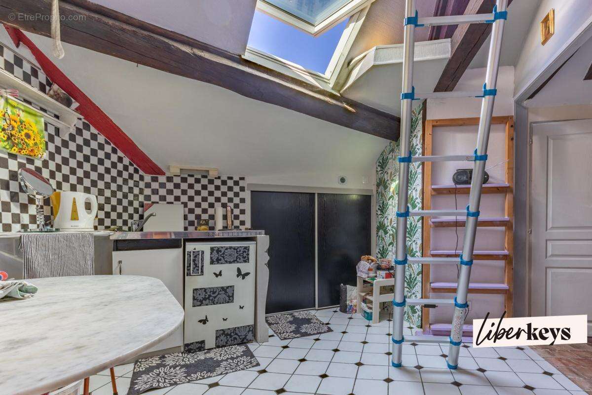Studio fonctionnel de 21 m² - 34m² au sol secteur Graslin - photo 7
