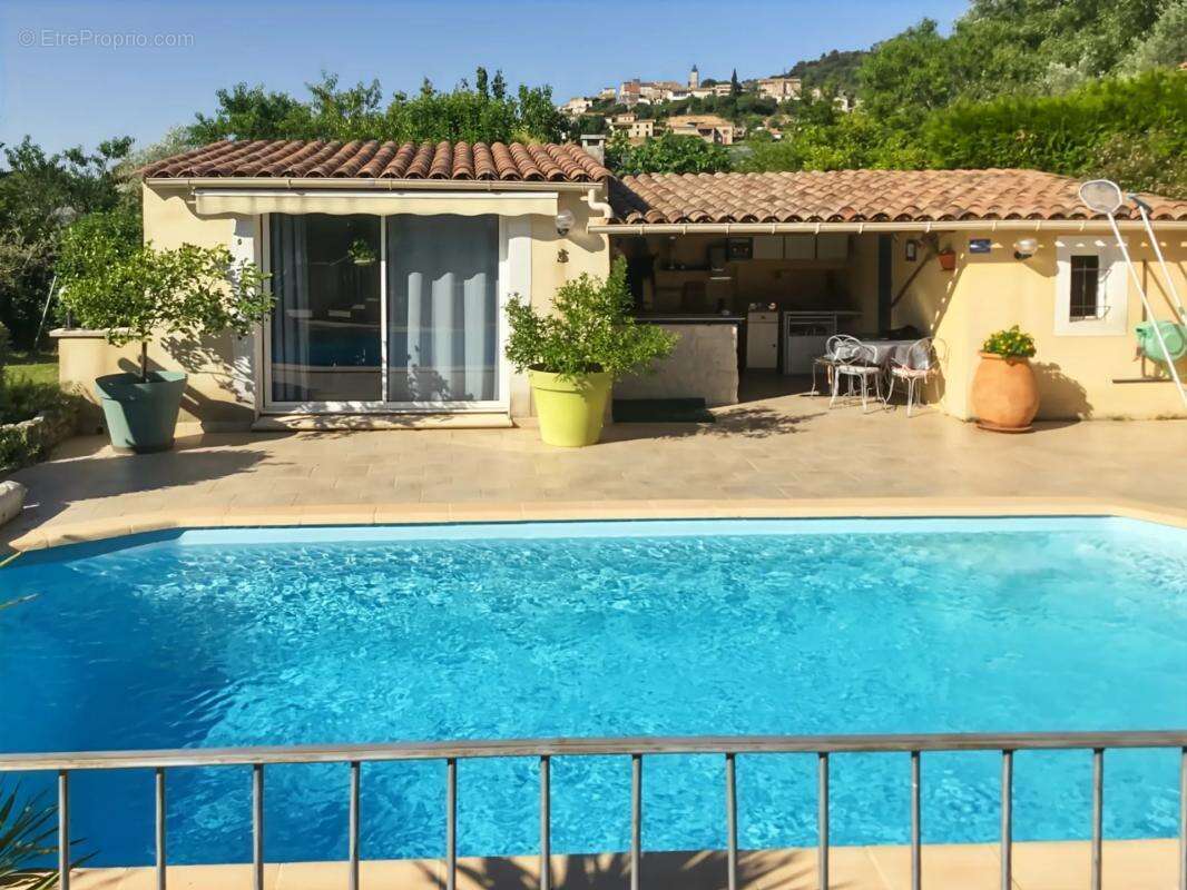 Maison à VILLENEUVE