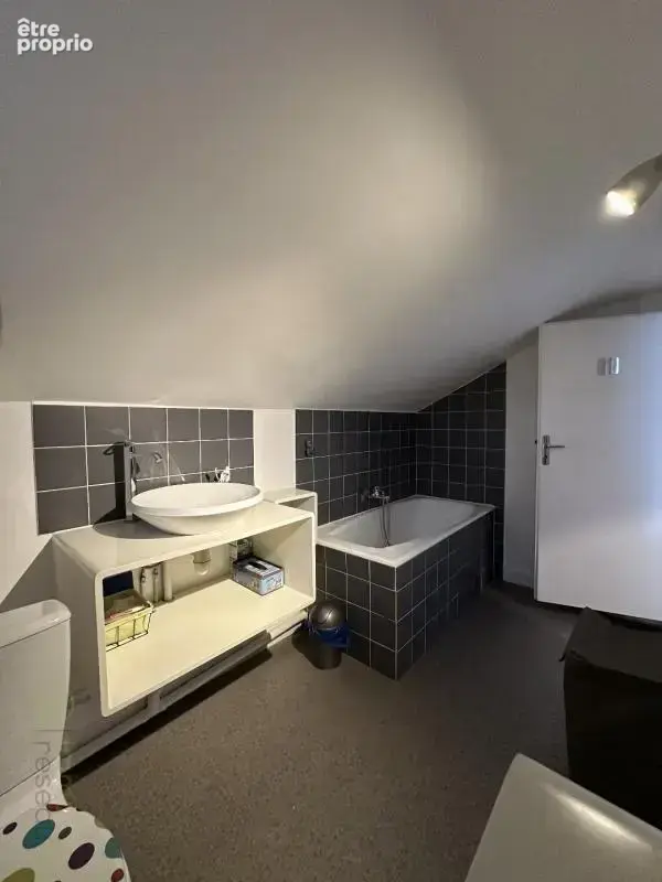 Maison 153 m² à Suresnes  - photo 9