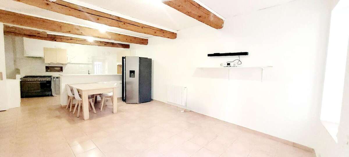 Maison à THEZAN-DES-CORBIERES