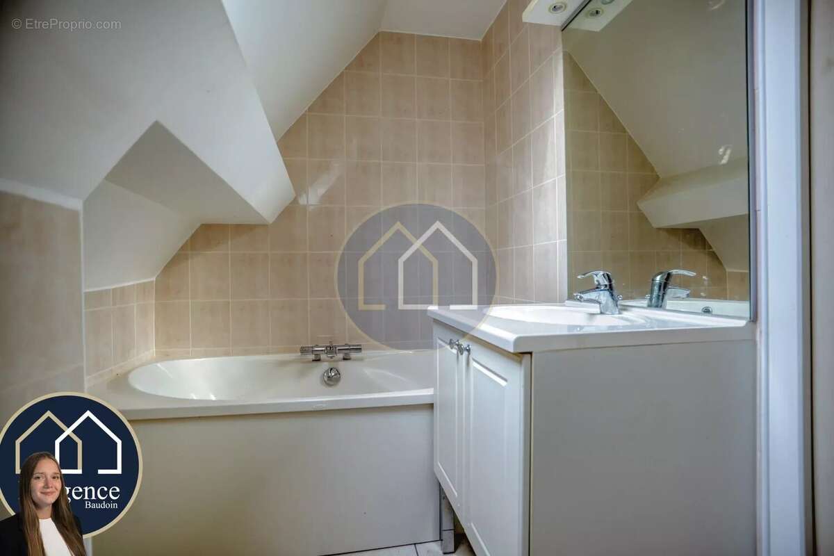 Maison à NOGENT-LE-ROI