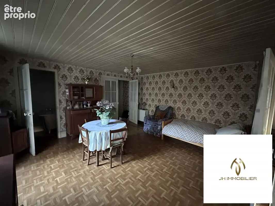 Maison 3 pièces 79 m² · à Viviez · 78,9 m² · 36 500 €
