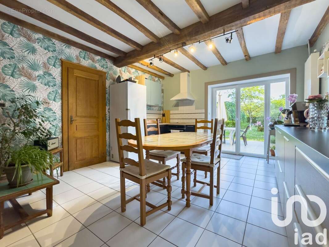 Photo 3 - Maison à POIX-TERRON