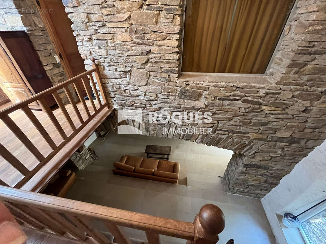 Maison à ROSIS