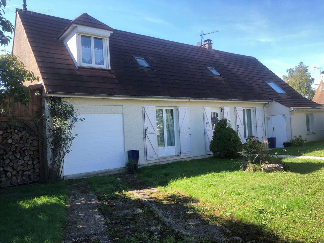 Maison à VOISENON