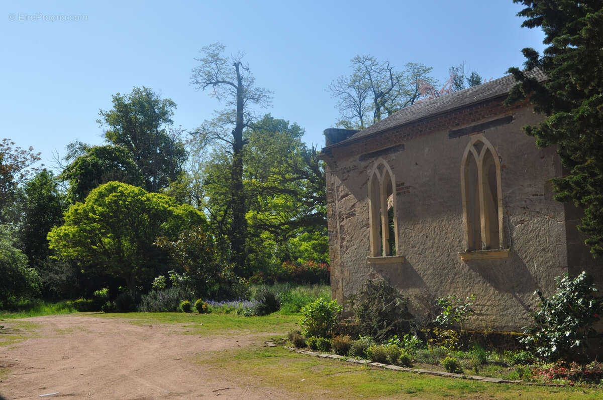 Maison à BRESSOLLES