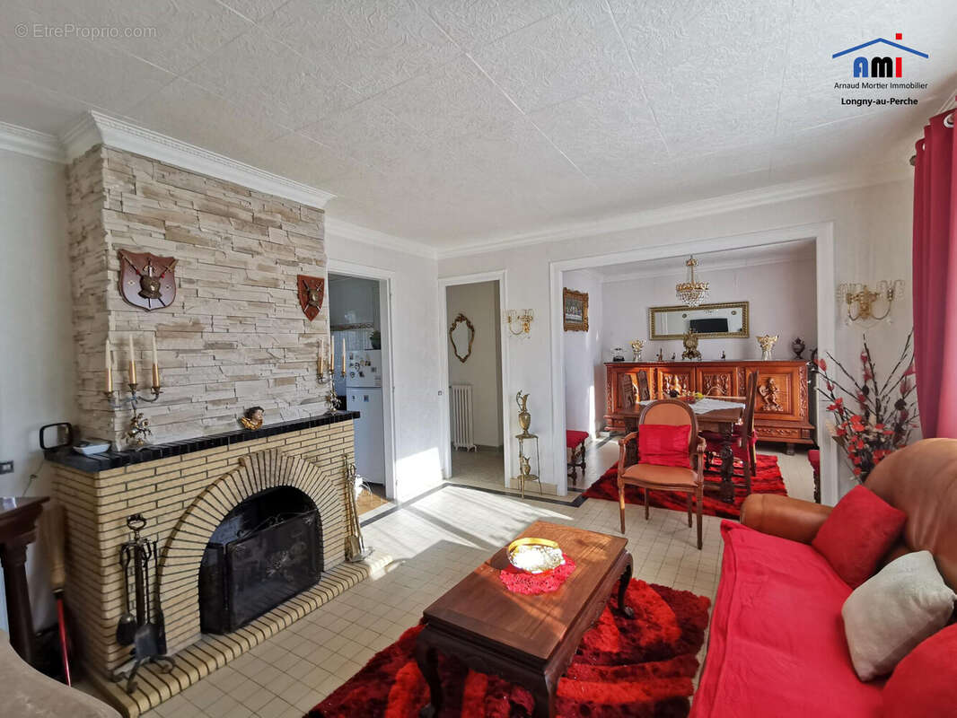 Maison à LONGNY-AU-PERCHE