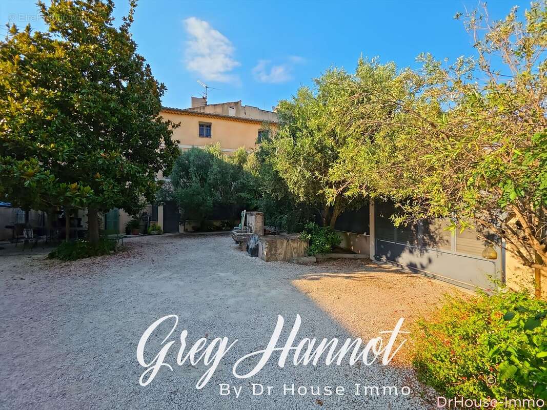 Terrain à LA VALETTE-DU-VAR