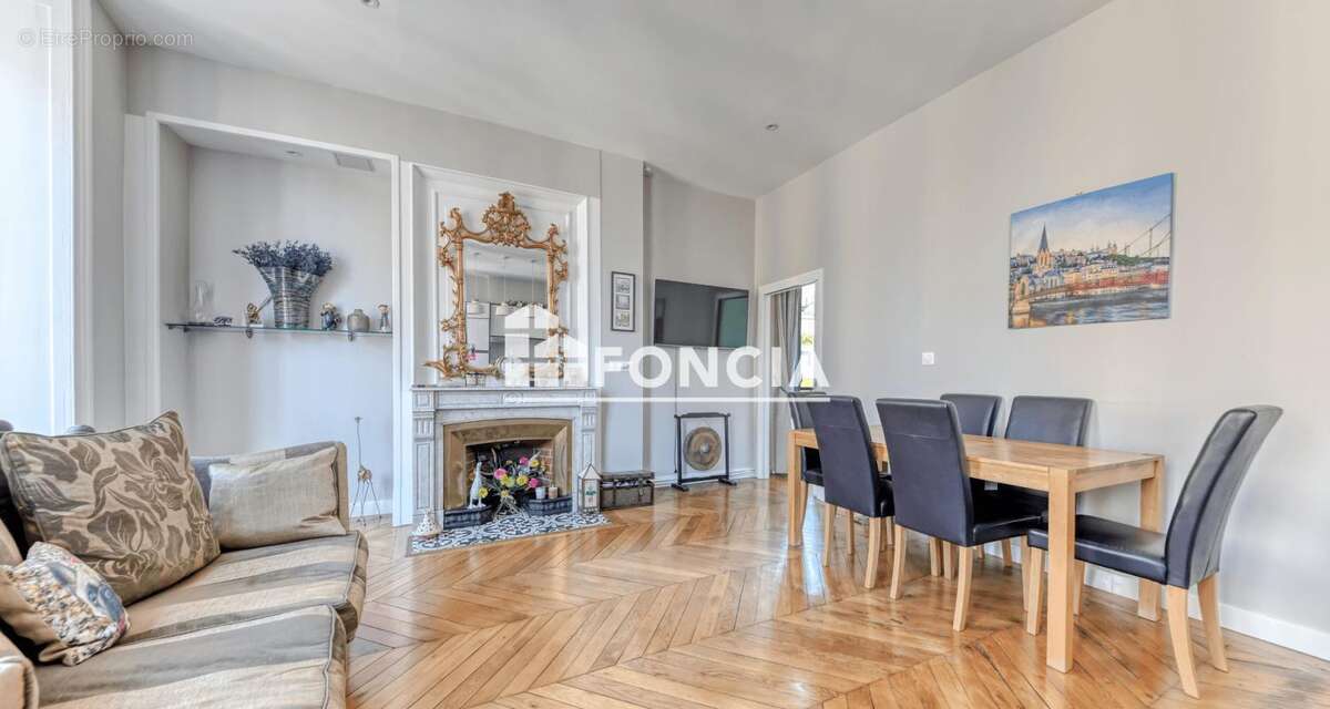 Appartement à LYON-1E
