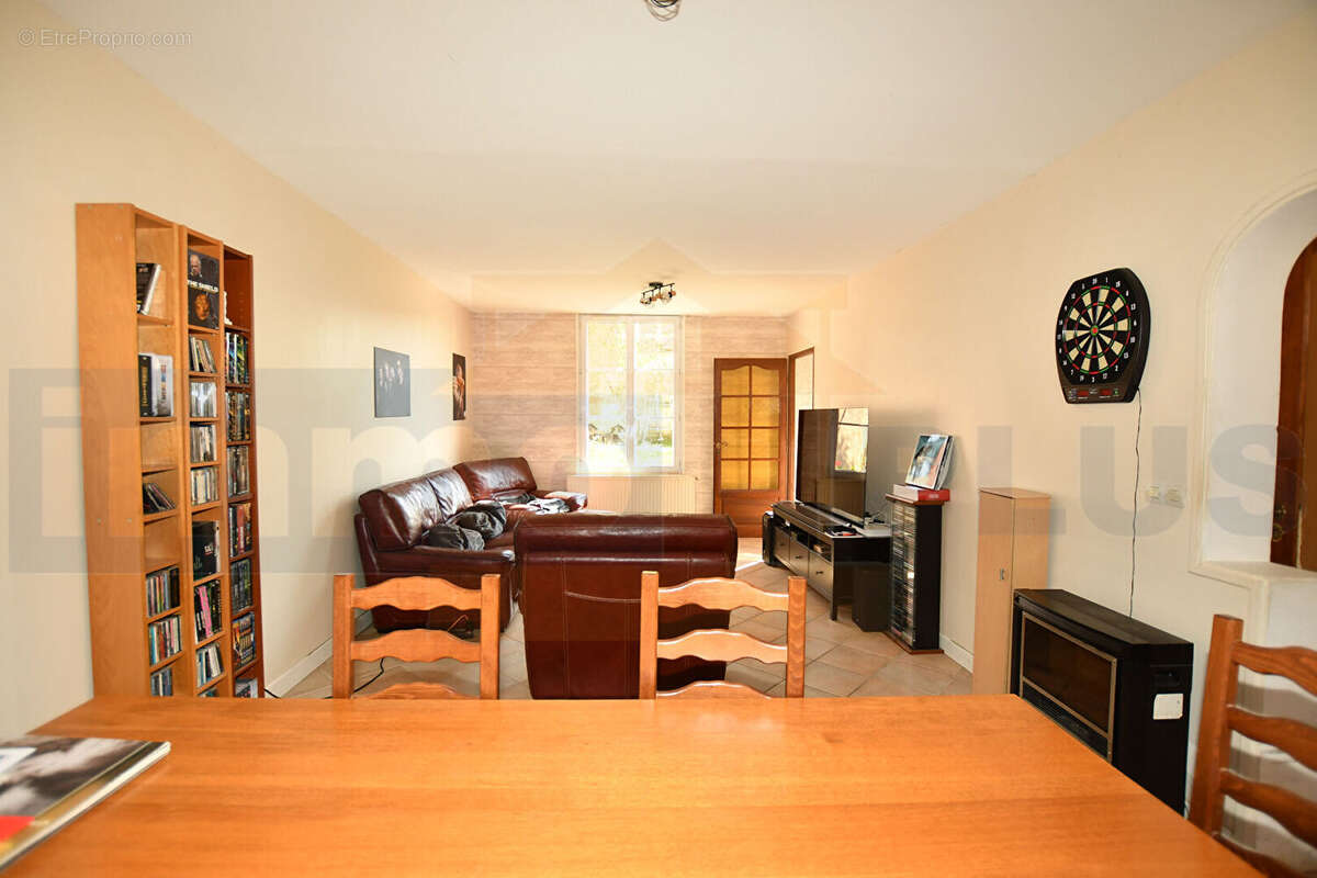 Maison à BOIS-D'ARCY