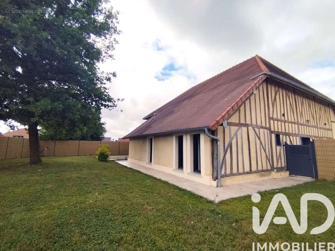 Maison 166 m² à Courteranges  - photo 6