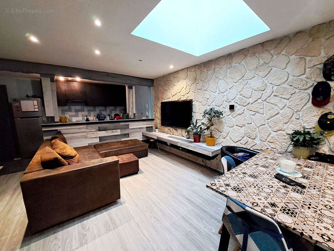 Maison à BEAUMONT-SUR-OISE