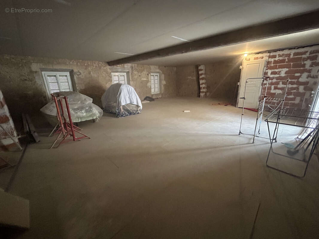 Maison de maître - 188 m2 - 6 pièces - photo 25