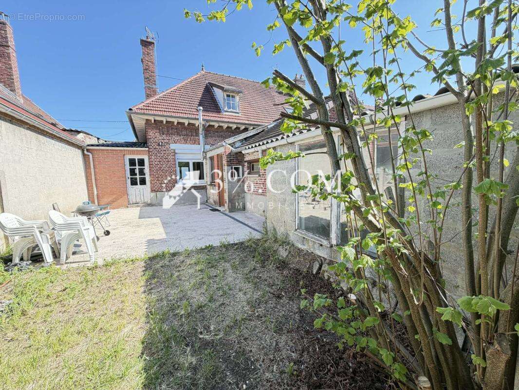 Maison à THUMERIES