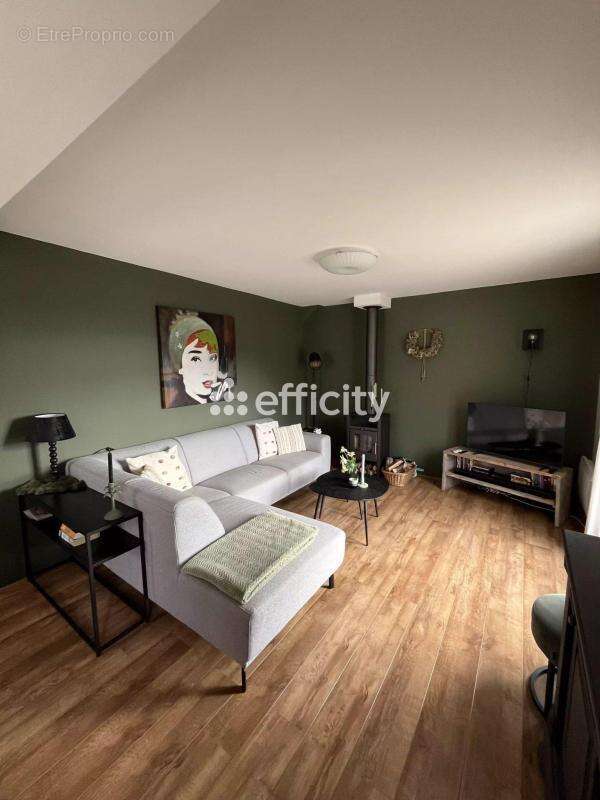 Maison à ASPRES-LES-CORPS