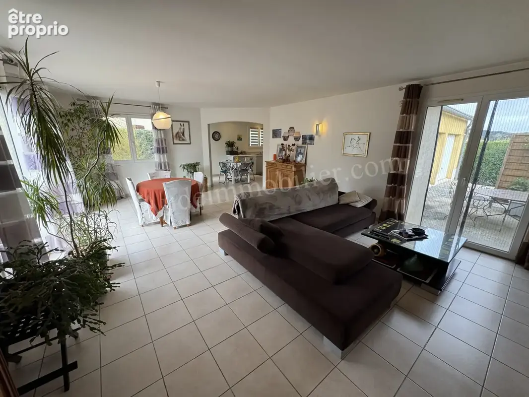 Villa de plain-pied avec grand jardin - photo 5