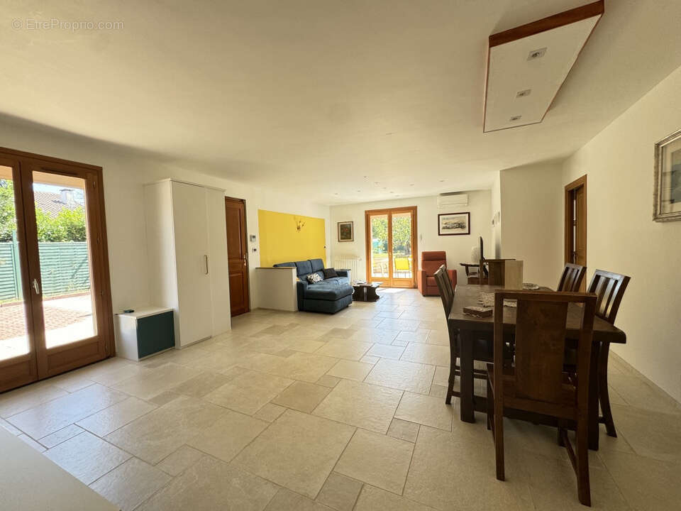 Maison à CUGNAUX