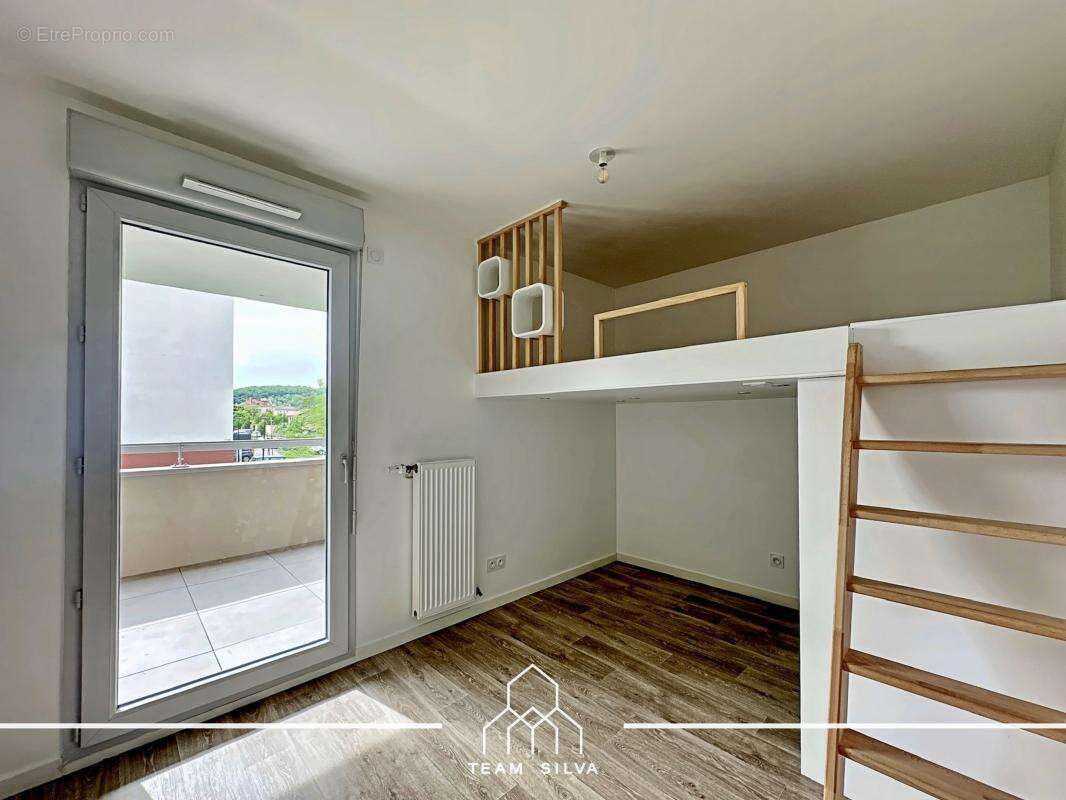 Appartement à BRIGNAIS