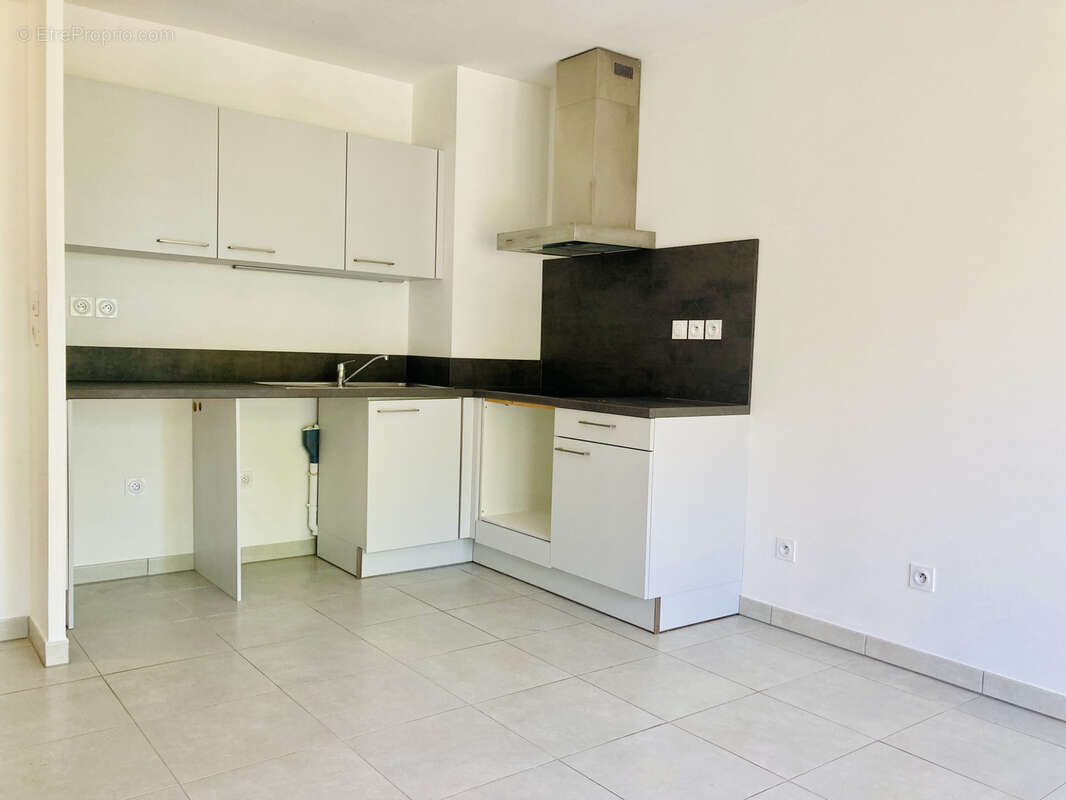 Appartement à HYERES