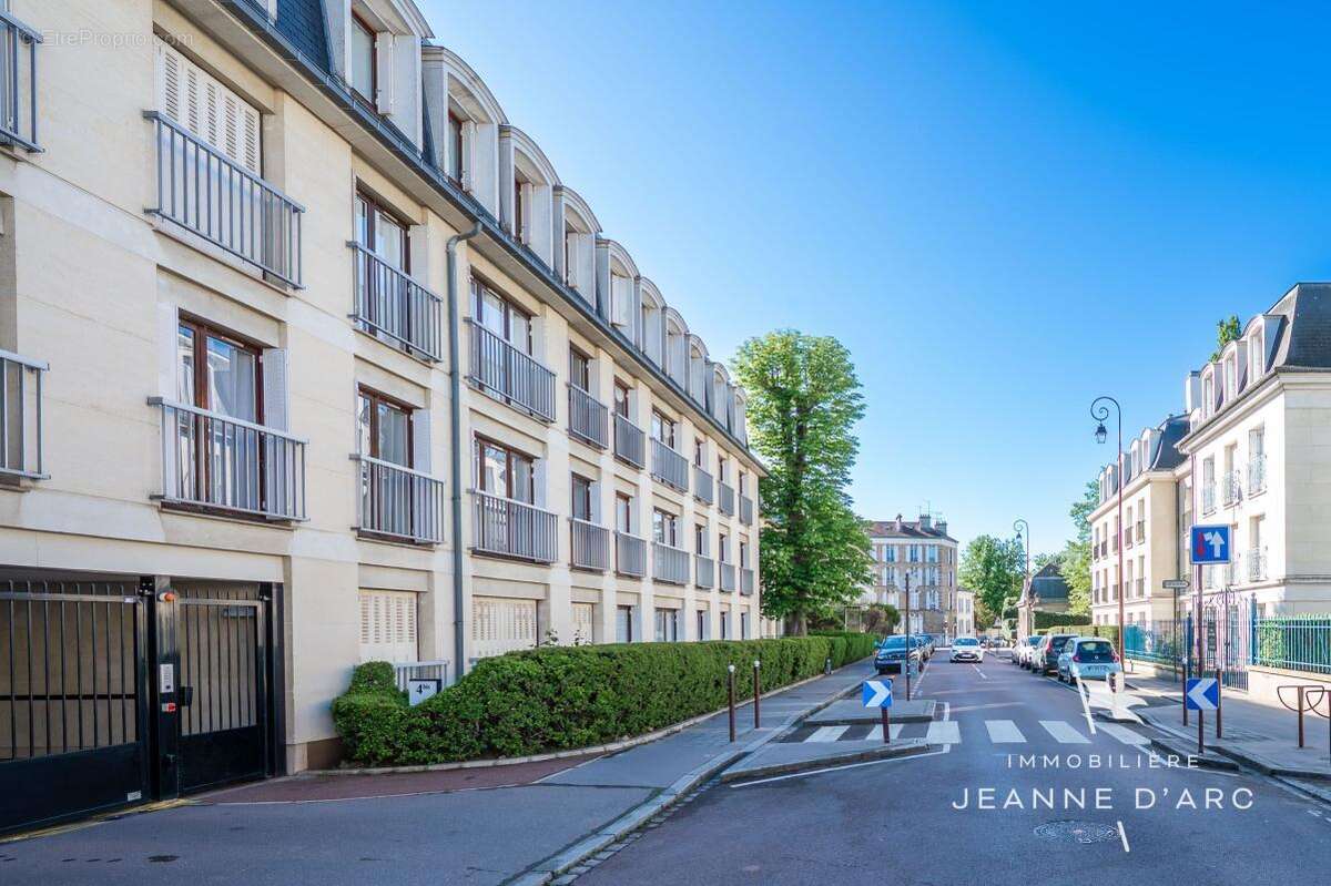 Appartement à VERSAILLES