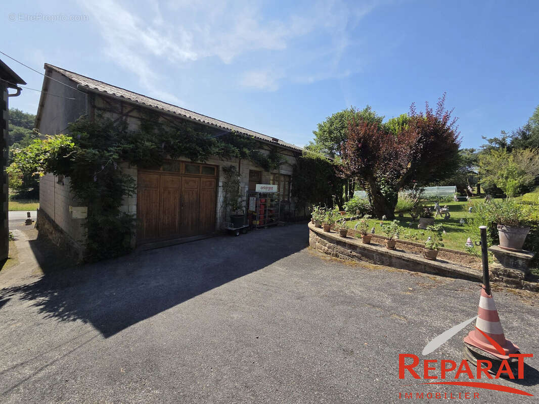 Maison à MARCILLAC-LA-CROZE