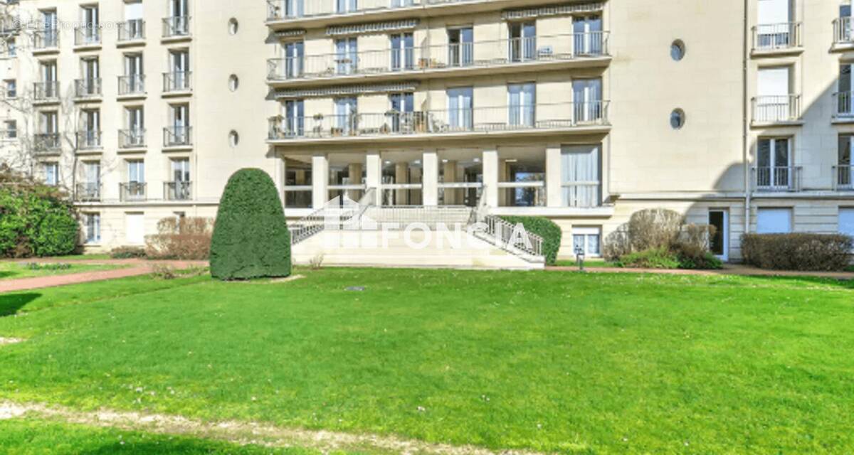 Appartement à VERSAILLES