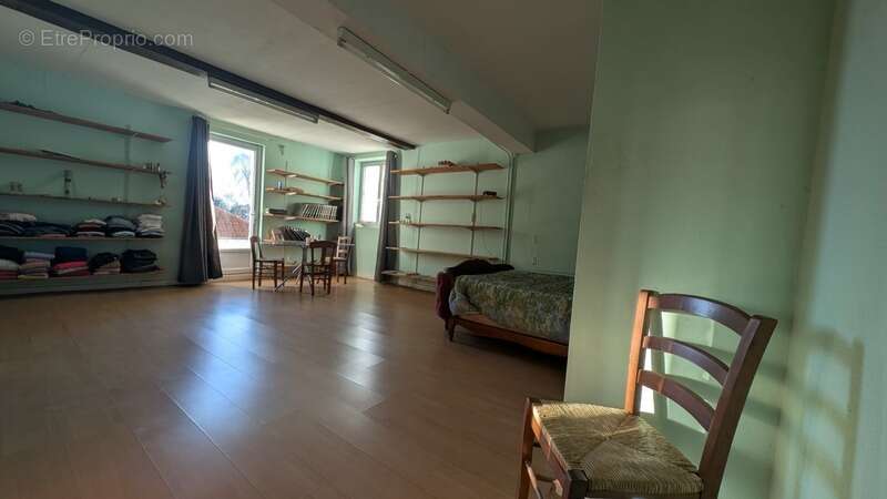 Appartement à AIRE-SUR-LA-LYS