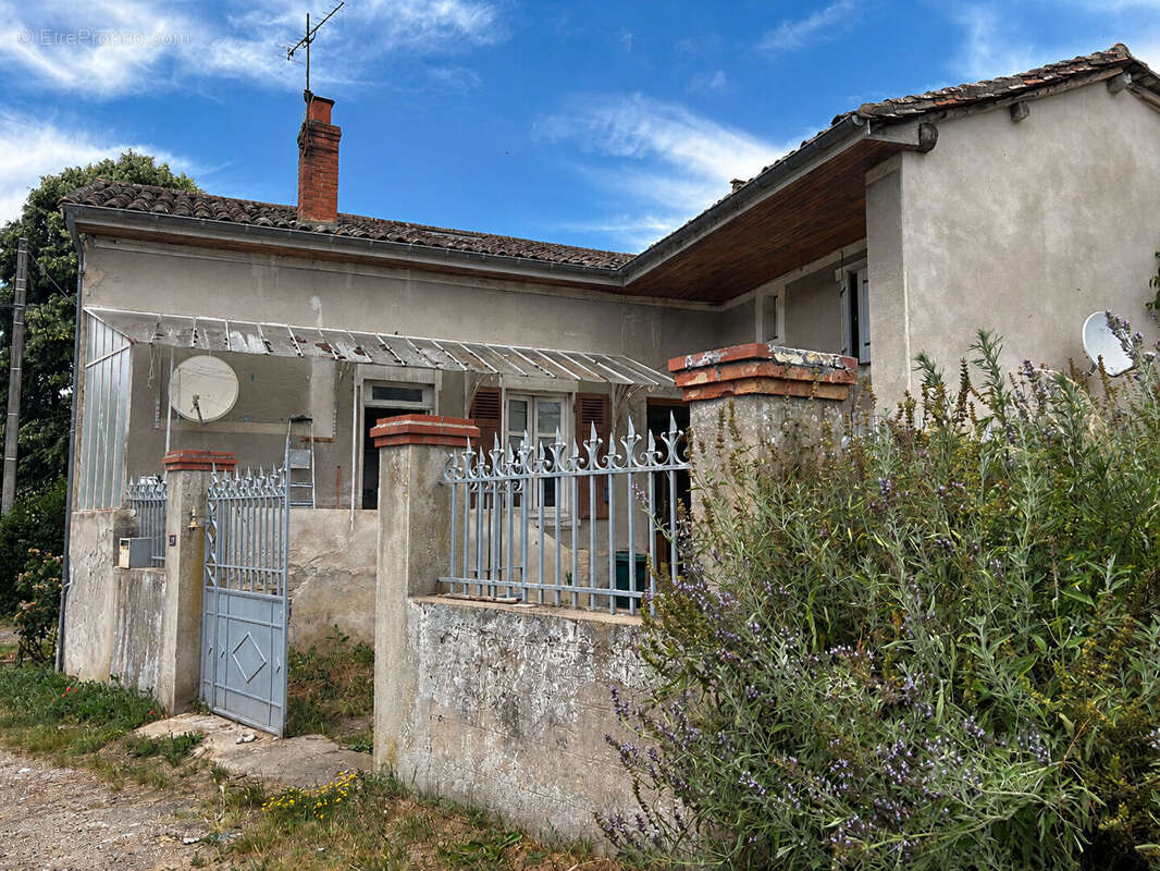 LANTIGNIE - Maison 5 pièces, 132 m², avec studio indépendant et grand terrain - photo 12