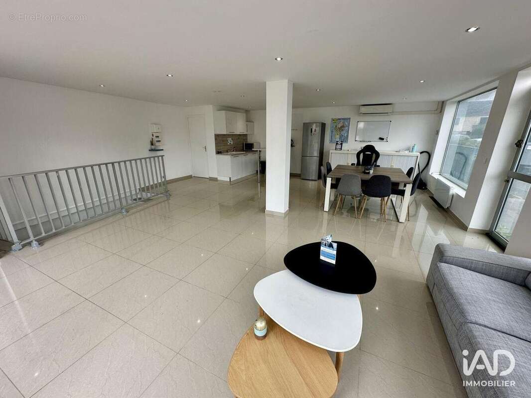 Photo 5 - Commerce à VIRY-CHATILLON