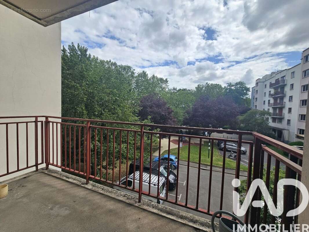 Photo 2 - Appartement à SAINT-DENIS