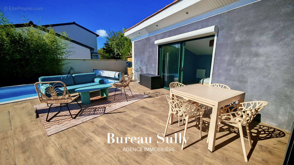 Maison à TASSIN-LA-DEMI-LUNE