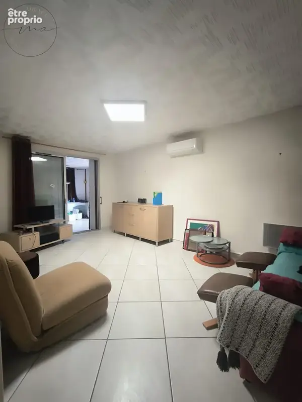 Appartement T3 RDJ avec terrain de 280M2 - photo 3