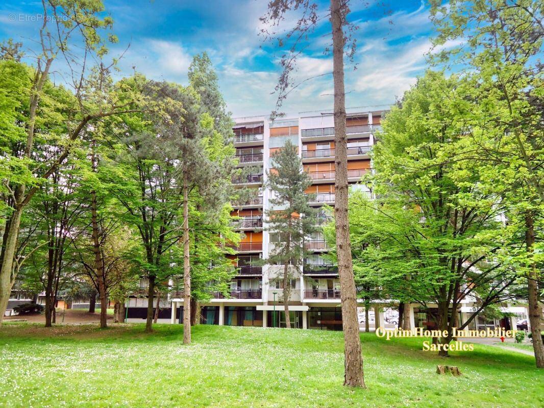 Appartement à SARCELLES