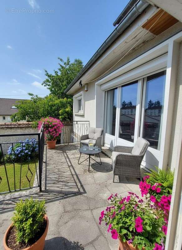 Photo 2 - Maison à MORET-SUR-LOING