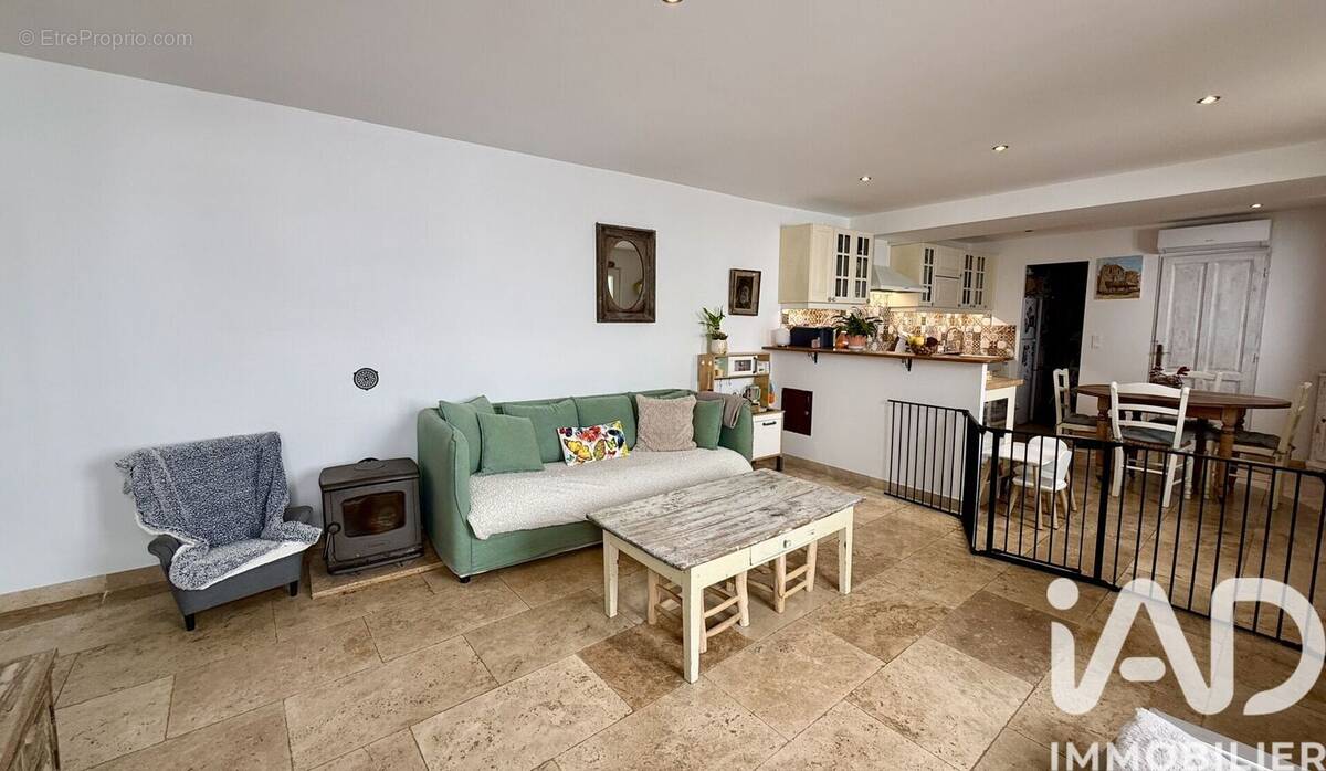 Photo 1 - Maison à LA GARDE-FREINET