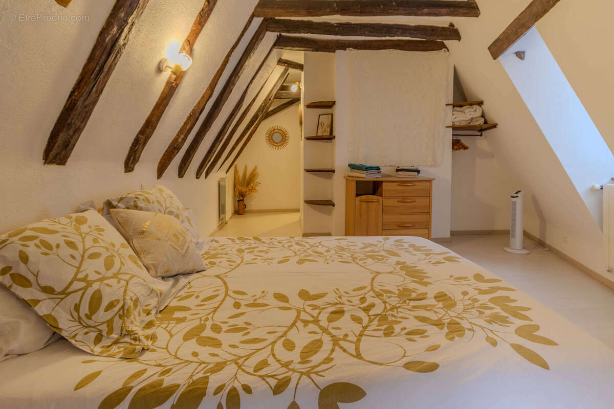 Appartement à BEYNAC-ET-CAZENAC