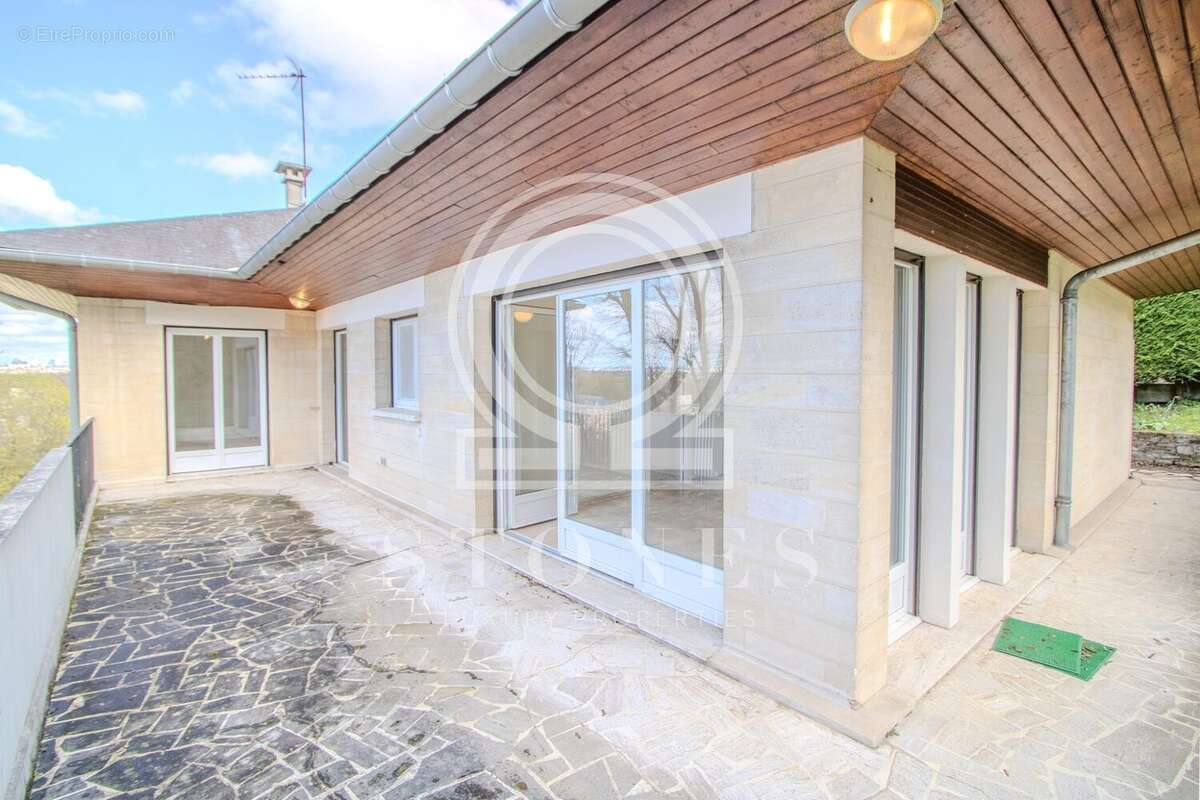 Maison 190 m² à Bougival  - photo 5