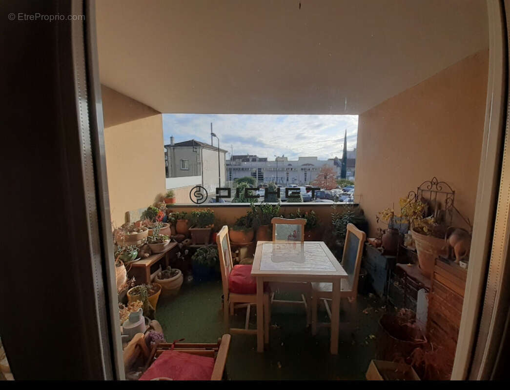 Appartement à ROMANS-SUR-ISERE