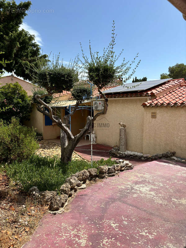 Maison à LEZIGNAN-CORBIERES