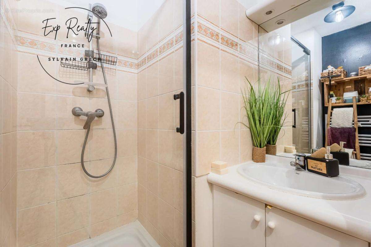 Appartement à MARSEILLE-13E