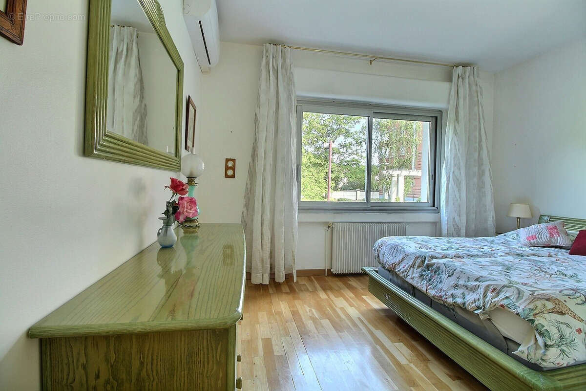 Maison à COLOMBES