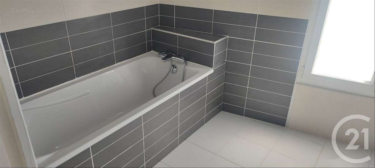 Maison à SAINT-MEMMIE