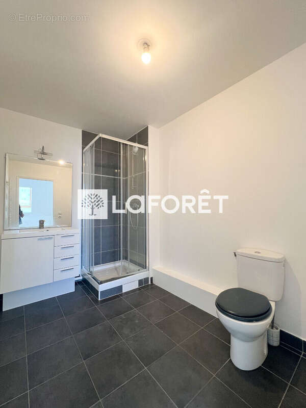 Appartement à MONTROUGE
