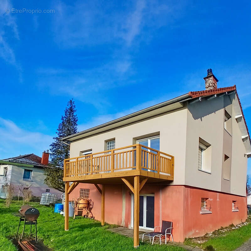 Maison à L&#039;ISLE-SUR-LE-DOUBS