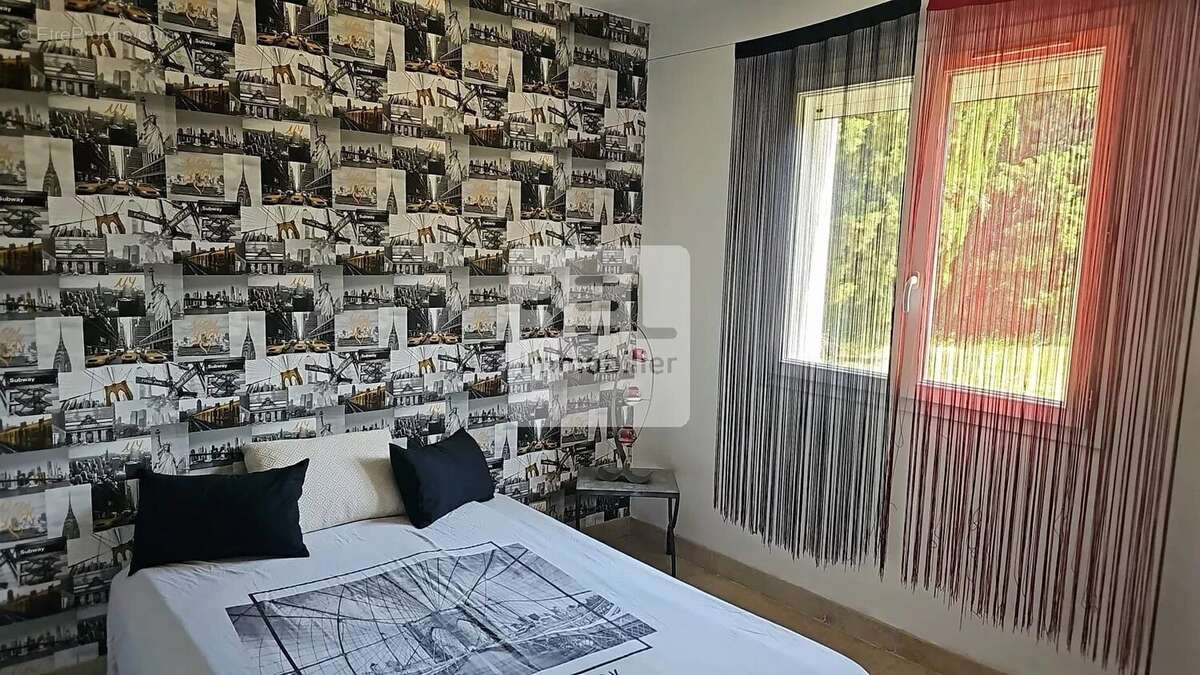 Maison à ROCHEFORT-DU-GARD