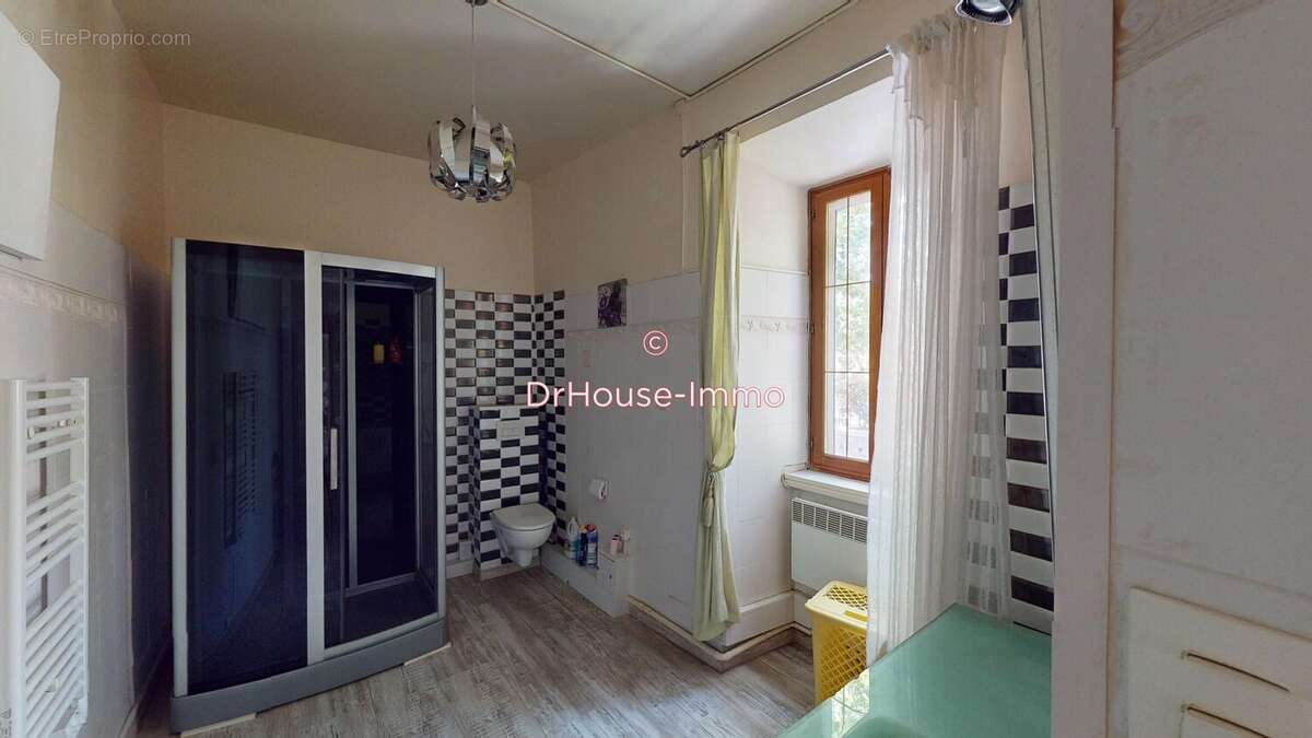 Maison à CASCASTEL-DES-CORBIERES