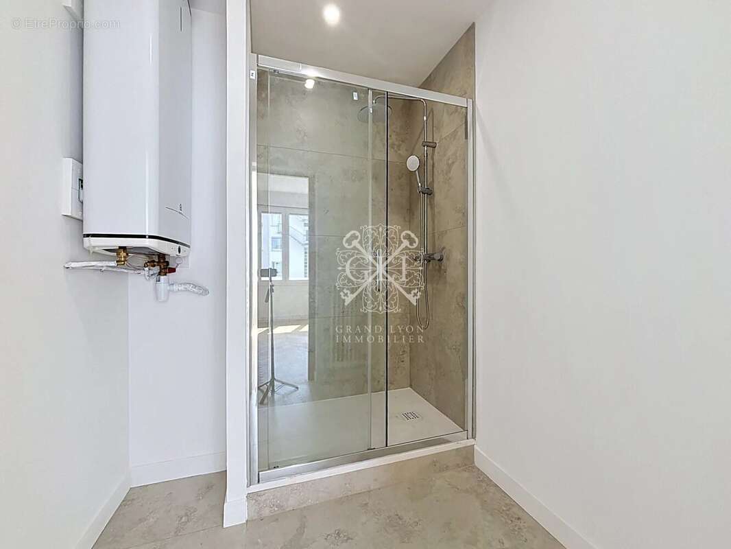 Appartement à LYON-3E