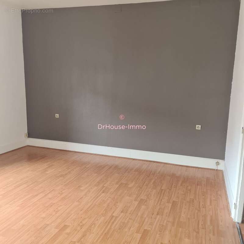 Appartement 295 m² à Mourmelon-Le-Grand  - photo 8